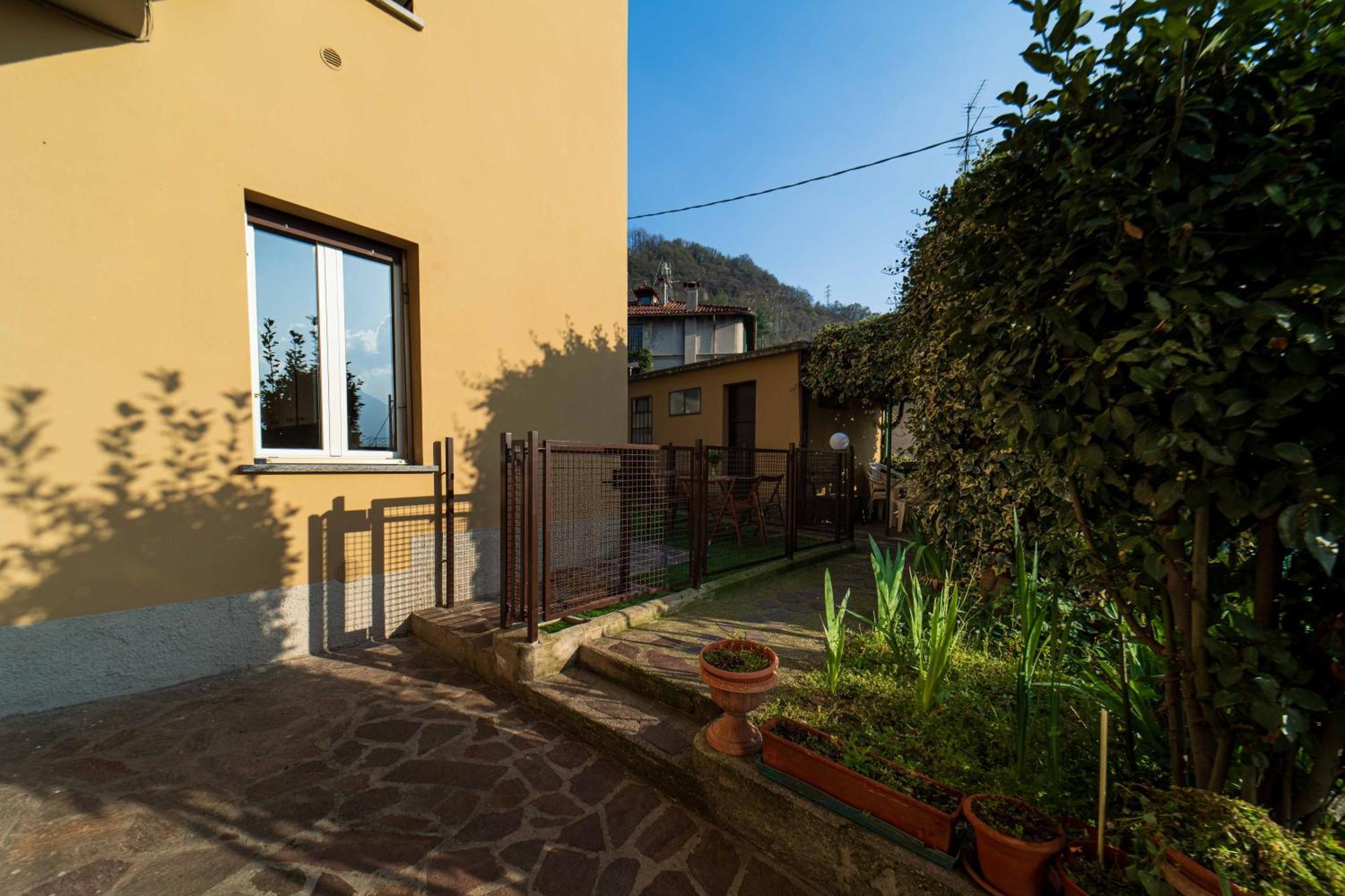 Apartament Moonlight - Lecco Getaway Zewnętrze zdjęcie